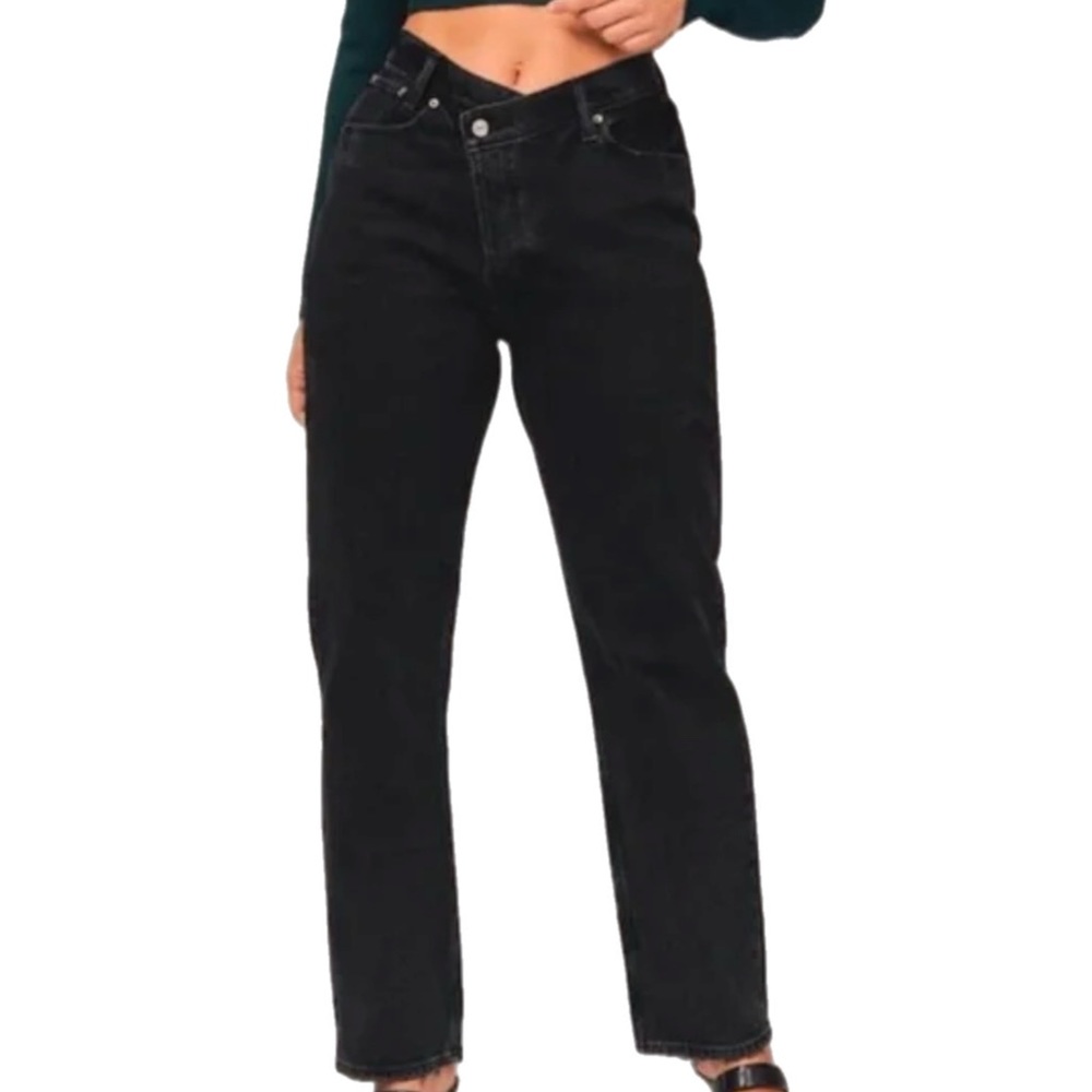 Abercrombie & Fitch The Dad High Rise Crossover Button Jean